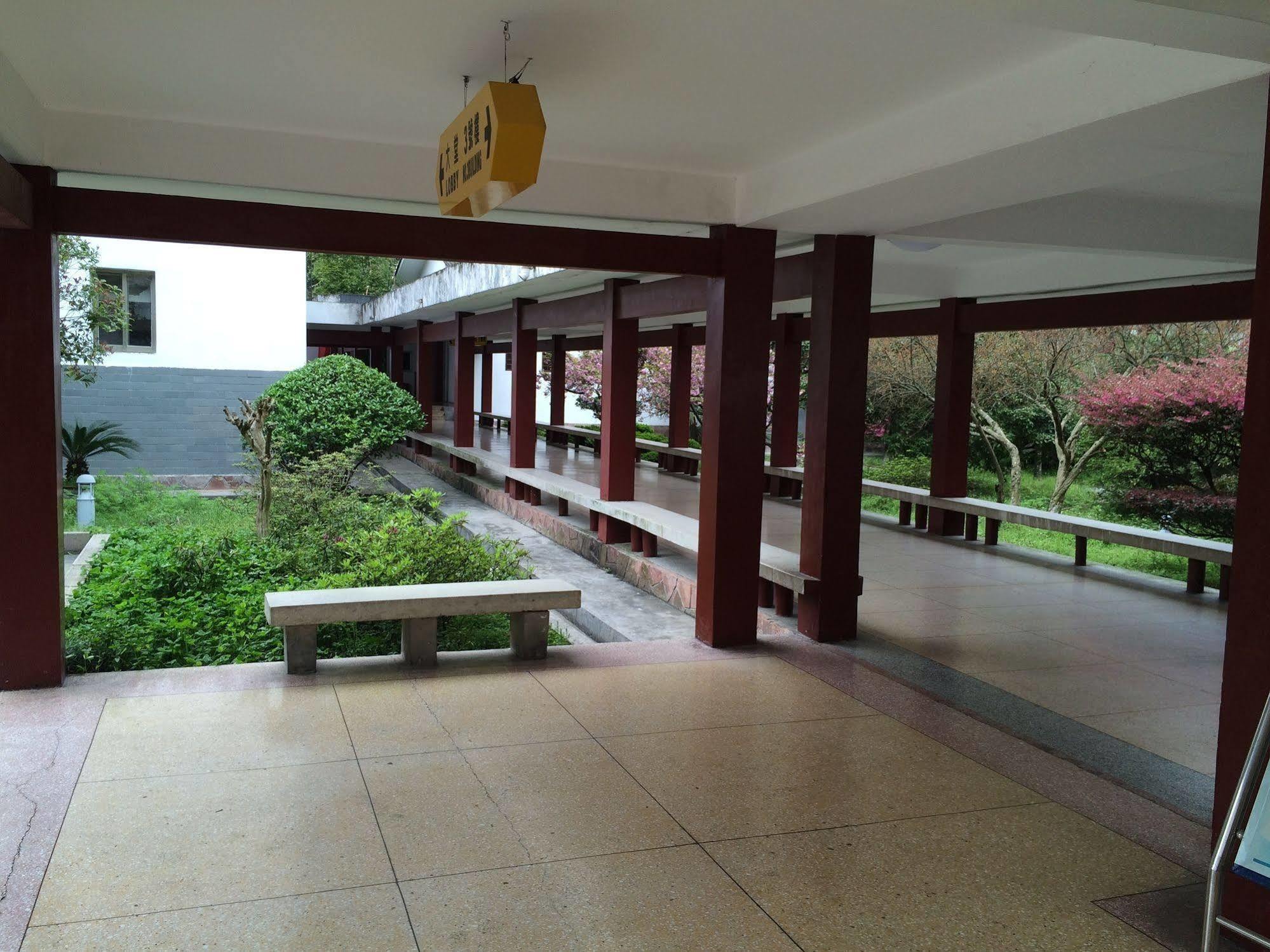 Pipaxi Hotel Zhangjiajie Exterior photo