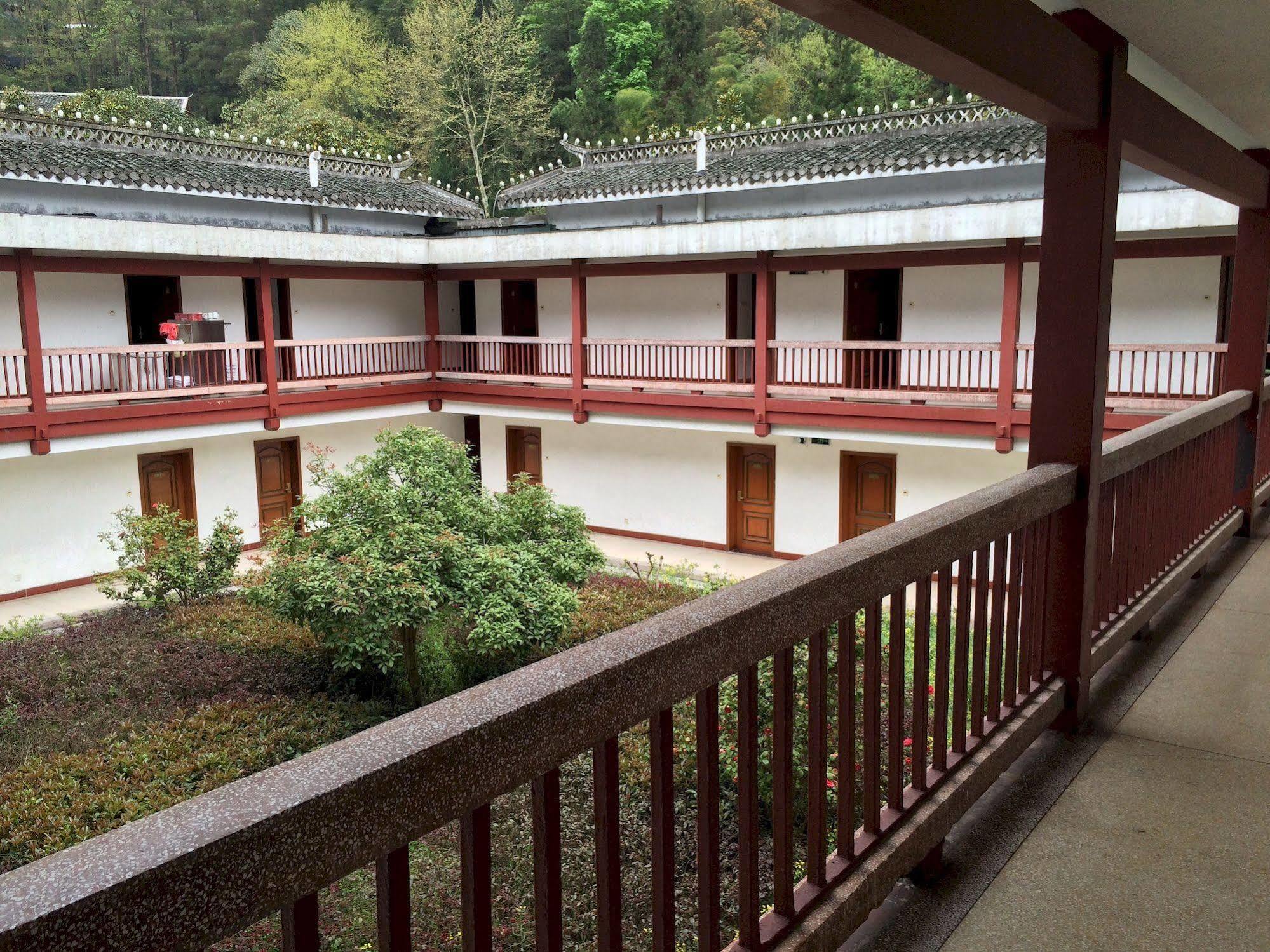 Pipaxi Hotel Zhangjiajie Exterior photo